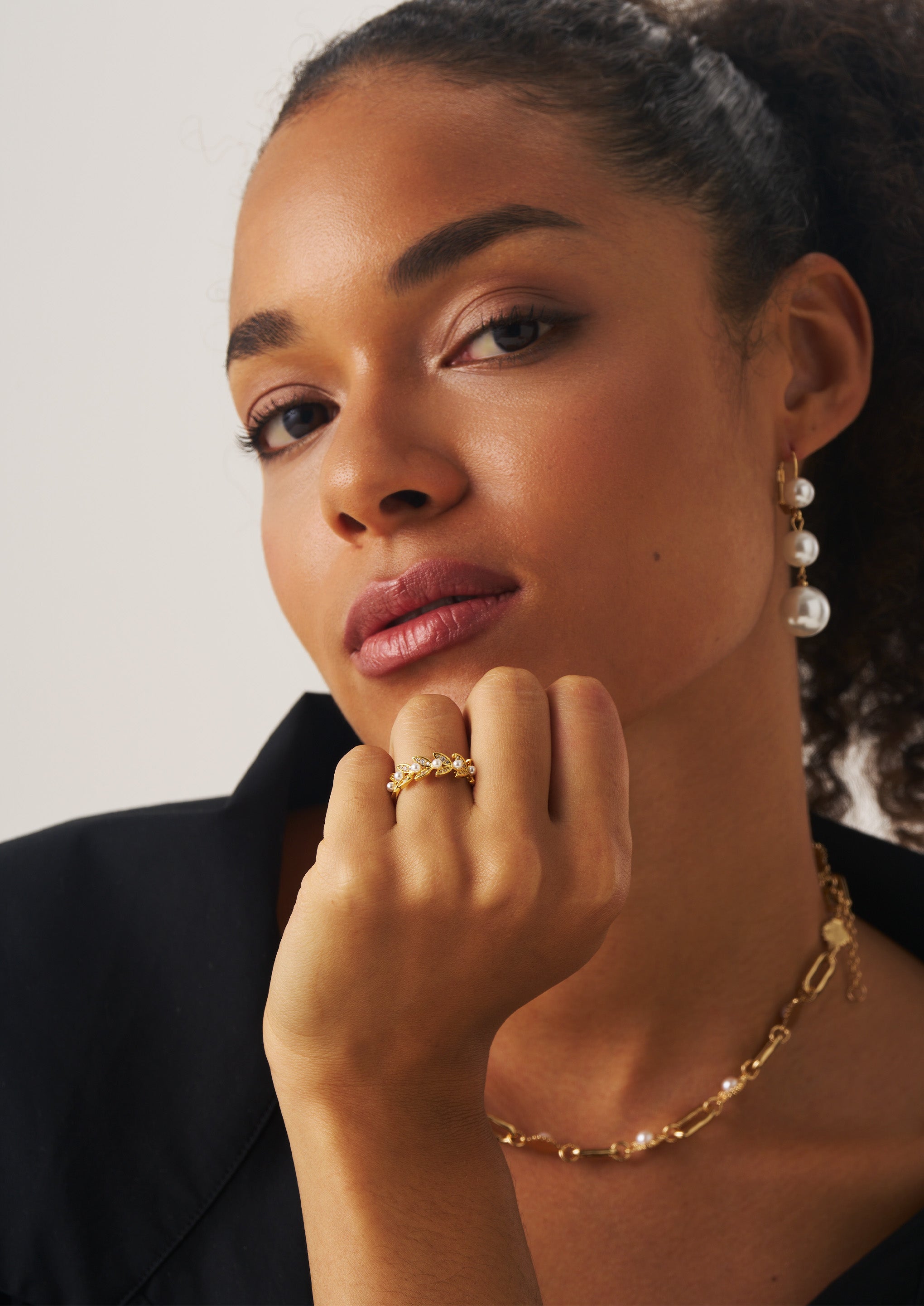 Pearl Vine Ring